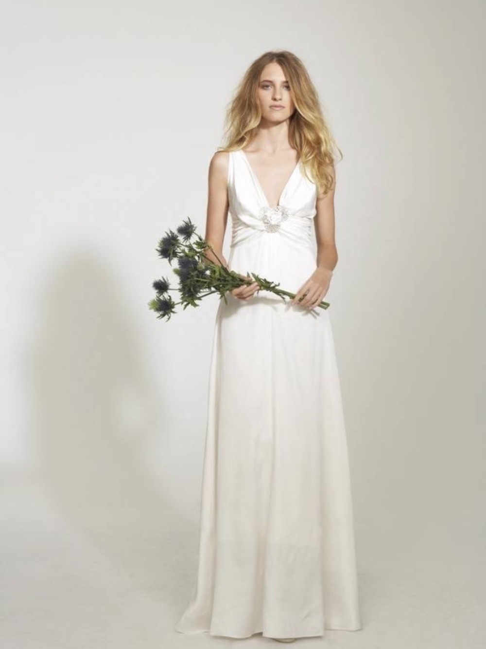 NICOLE MILLER DOUBLE FACE SATIN VNECK BRIDAL WEDDING DRESS $990 EK0030